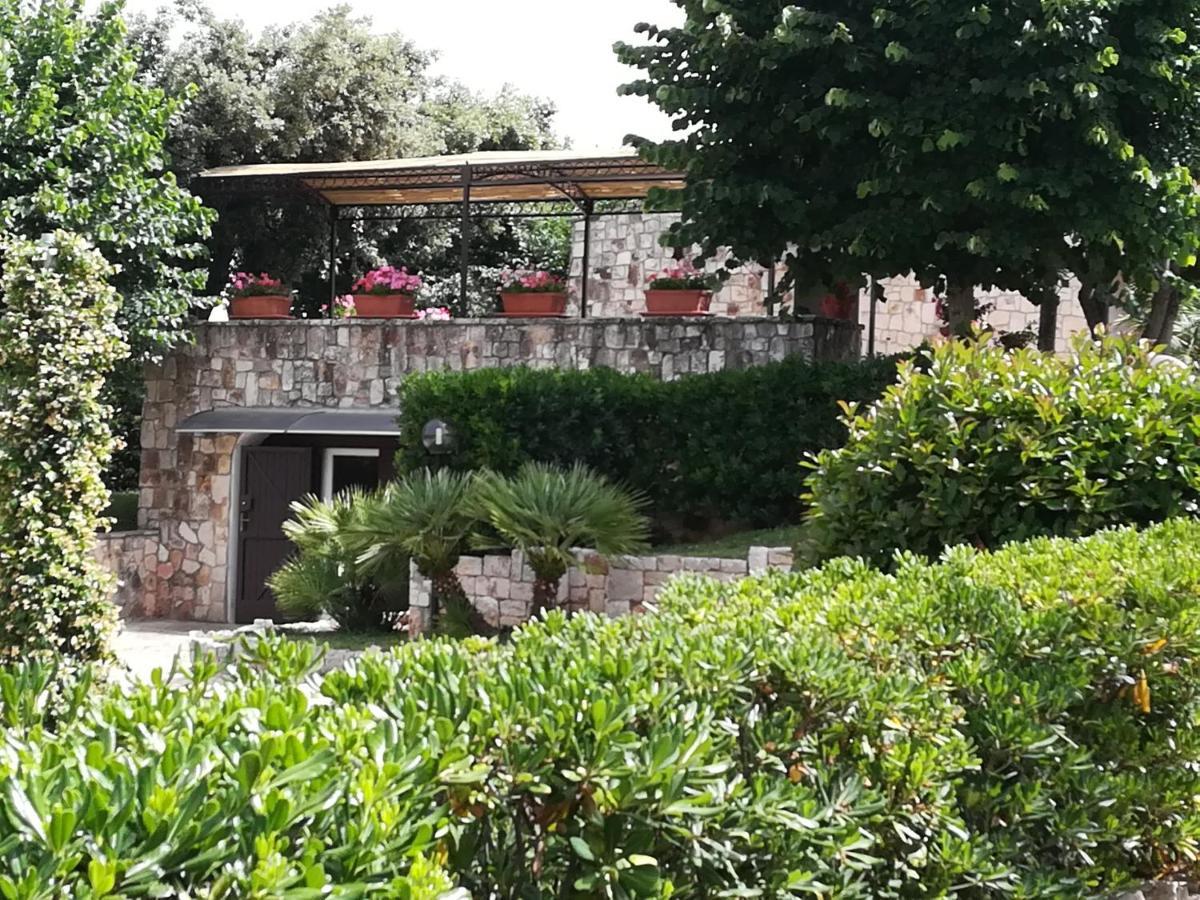 Casa Marisa Villa Vacanza Castellana Grotte Exterior photo