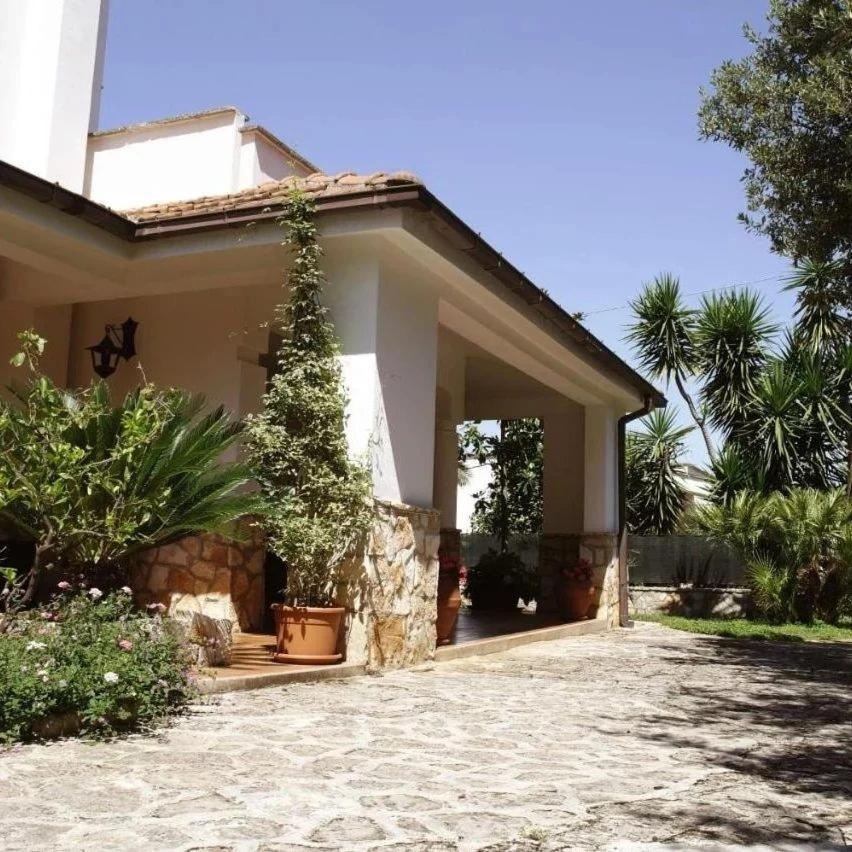 Casa Marisa Villa Vacanza Castellana Grotte Exterior photo